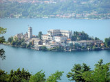 Lago d´Orta oplývá ryzí krásou